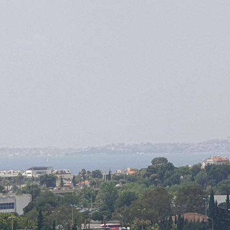 Big Flat Sea Vieuw 95 M2 5 Rooms Near Airport 5 Min Train 3 Min And Tram On Site, Beach 7 Min, 2 Showers And 2 Toilets , Neuf Grand Appartement 95 M2 5 Chambres Proche Aeroport 5 Min Train 3 Min Et Tramway Sur Place, Plage 7 Min 2 Douches Et 2 Wc Vue Nice Buitenkant foto