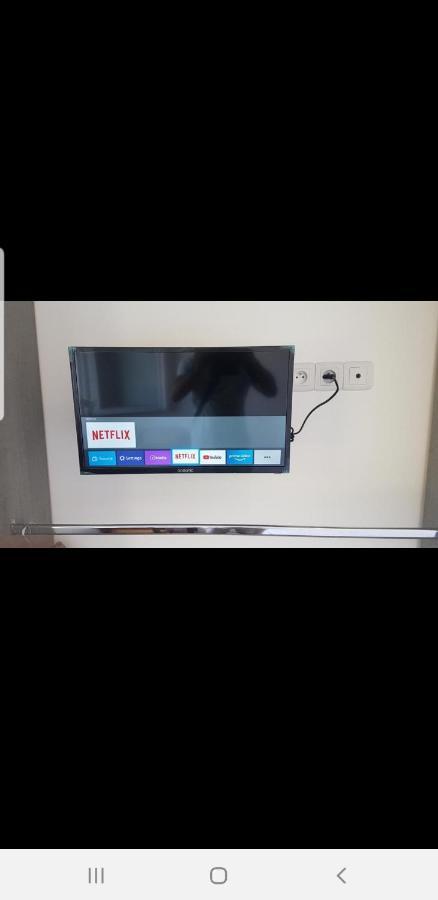 Big Flat Sea Vieuw 95 M2 5 Rooms Near Airport 5 Min Train 3 Min And Tram On Site, Beach 7 Min, 2 Showers And 2 Toilets , Neuf Grand Appartement 95 M2 5 Chambres Proche Aeroport 5 Min Train 3 Min Et Tramway Sur Place, Plage 7 Min 2 Douches Et 2 Wc Vue Nice Buitenkant foto